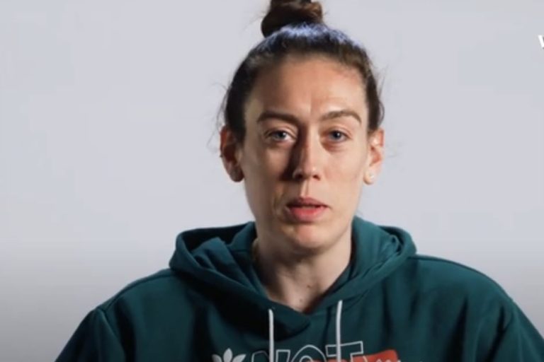 Breanna Stewart Salary